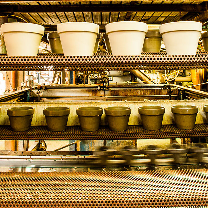 Vaseria di Casteggio: la produzione